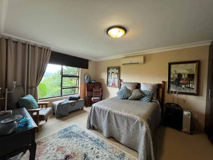 4 Bedroom Property for Sale in Birdwood Estate North West